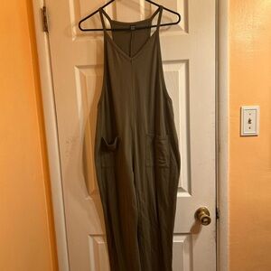 Olive Green Sleeveless Jumpsuit